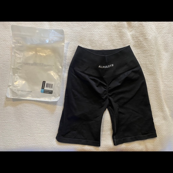 Alphalete AMPLIFY SHORT 7.5" - Picture 6 of 7